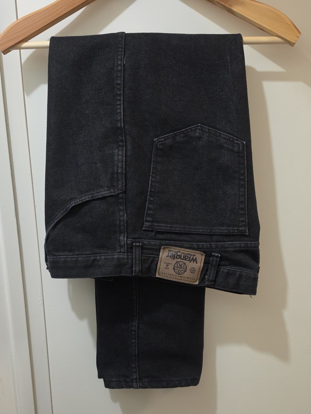 Wrangler Men's Straight Black Jeans 36x29